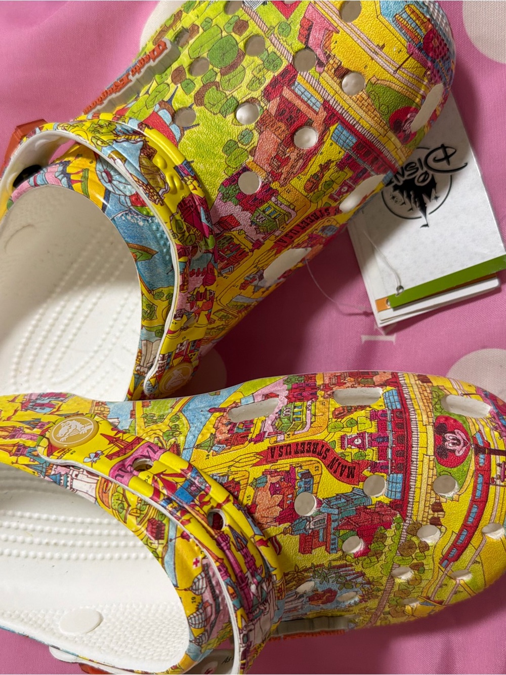 Disney World -Print Clog - Yellow/Multi colored size 8 NWT - Picture 8 of 10
